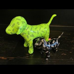 GREEN DOG is sold. Only BLACK one is available